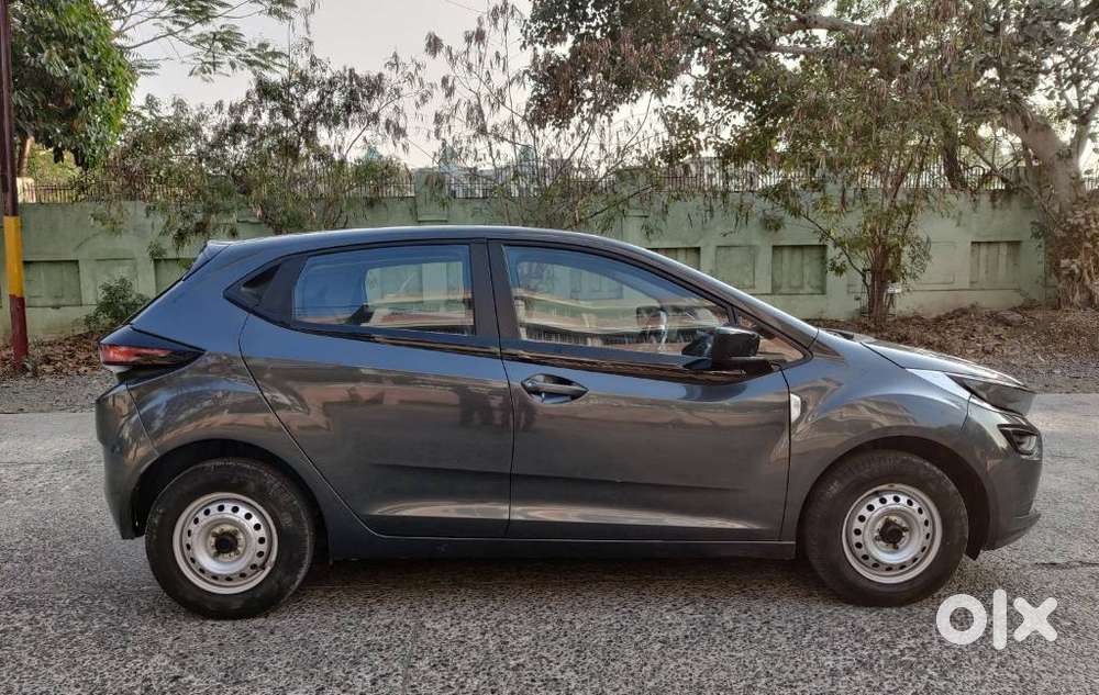 Tata Altroz Xe Petrol, 2021, Petrol