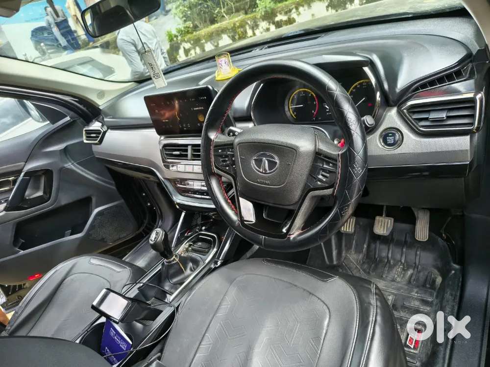 Tata Harrier 2.0 Xt Dark 2023 Edition