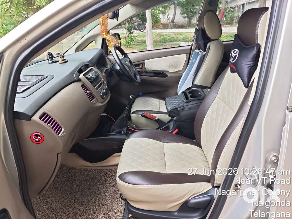 Toyota Innova Diesel Manual 2nd 2015 Car, Seal Tyres, Valid Insurence,