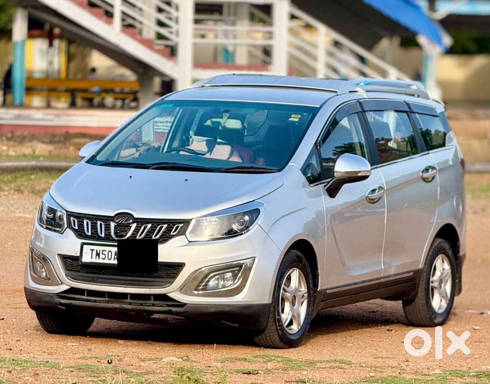 Mahindra Marazzo M6 8str, 2020, Petrol