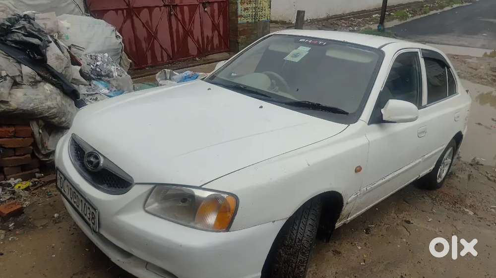 Hyundai Accent Petrol 2011