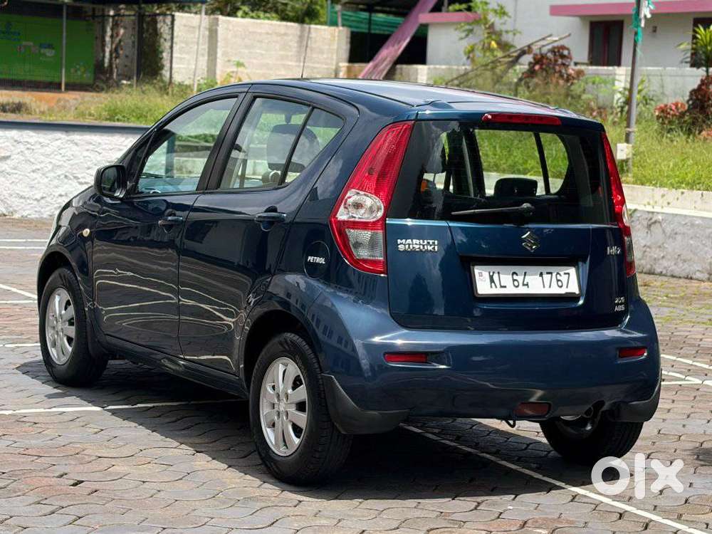 Maruti Suzuki Ritz Zxi, 2012, Petrol