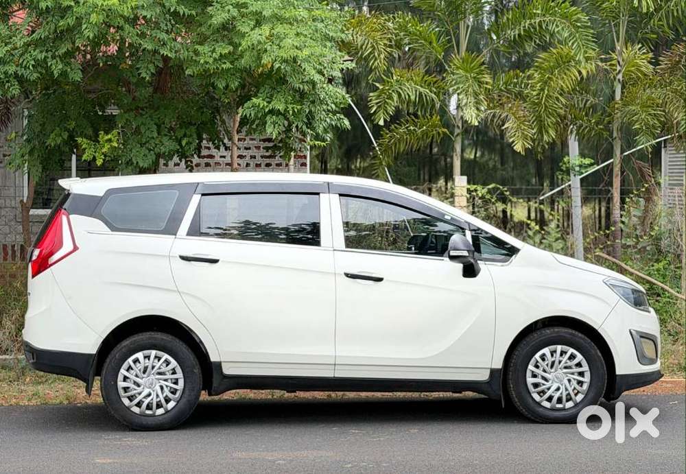 Mahindra Marazzo M2, 2019, Diesel