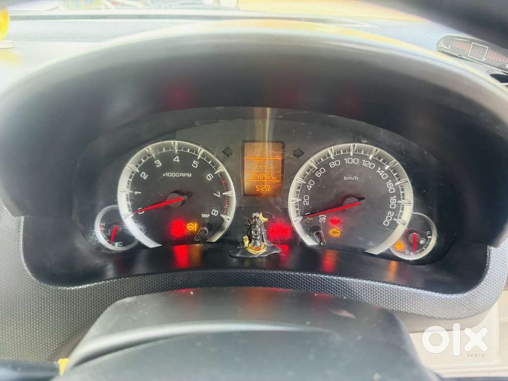 Maruti Suzuki Swift Dzire 1.3 Vxi, 2015, Petrol