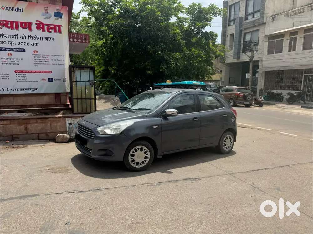 Ford Figo Petrol Zxi 2nd Owner 2016
