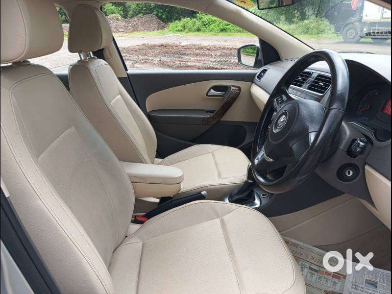 Volkswagen Vento 1.2 Tsi Highline At, 2015, Petrol