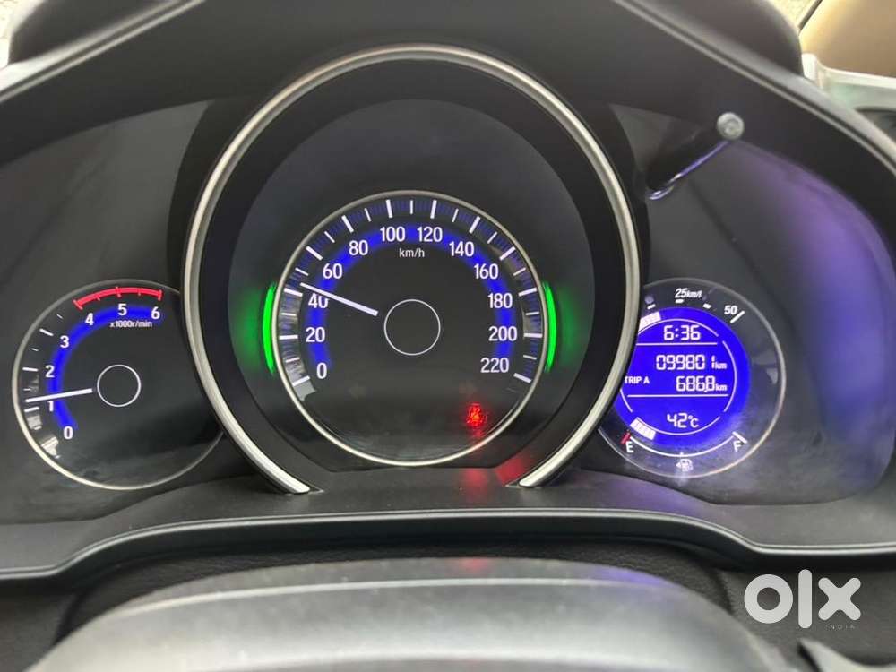 Honda Jazz 2015 Diesel Well Maintained