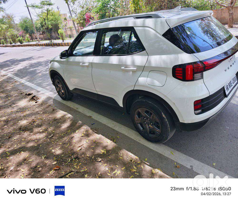 Hyundai Venue 1.5 S (o) Crdi, 2023, Diesel