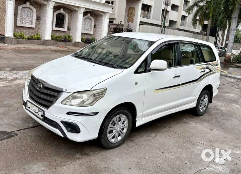 Toyota Innova 2.5 G (diesel) 8 Seater, 2015, Diesel