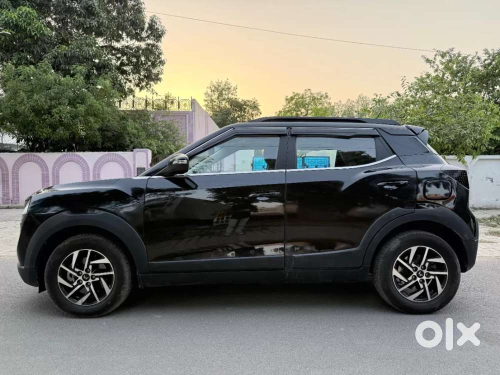 Mahindra Xuv 3xo Ax5 Ds Mt, 2024, Diesel