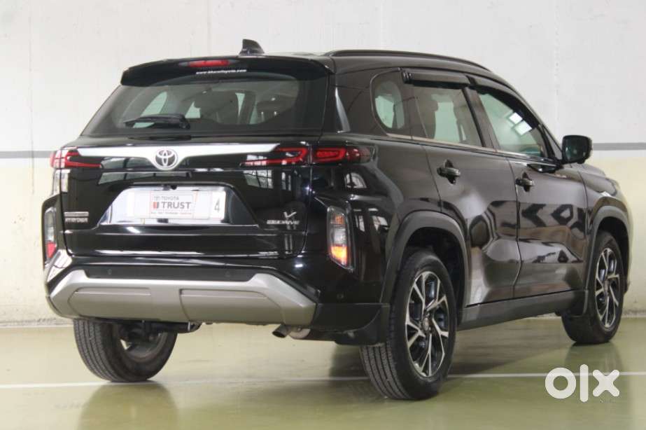 Toyota Urban Cruiser Hyryder 1.5 V Neo Drive, 2023, Petrol