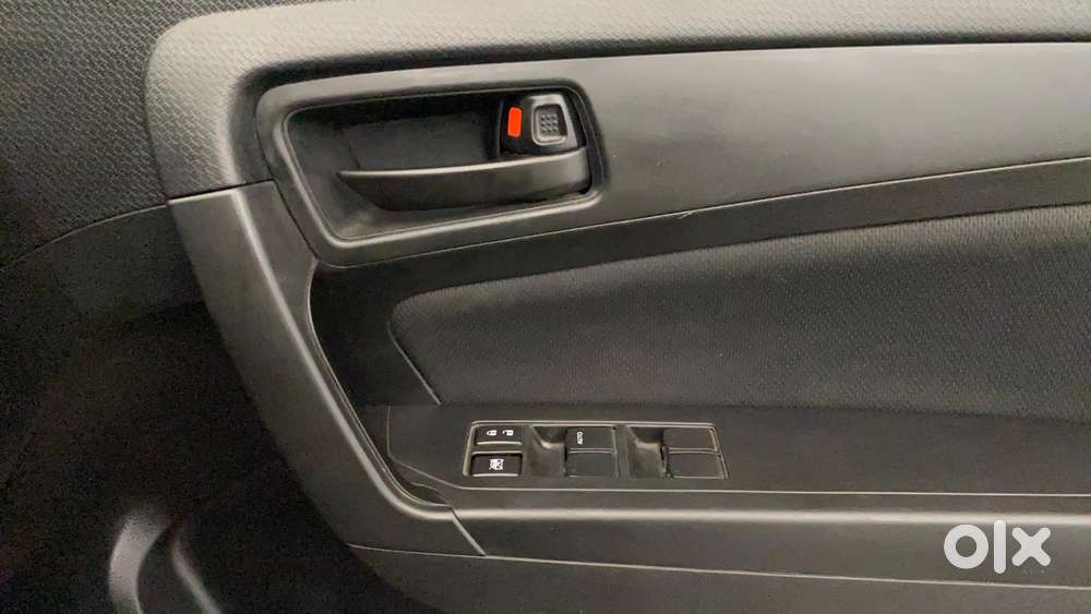 Maruti Suzuki Vitara Brezza 1.5 Vxi, 2022, Petrol