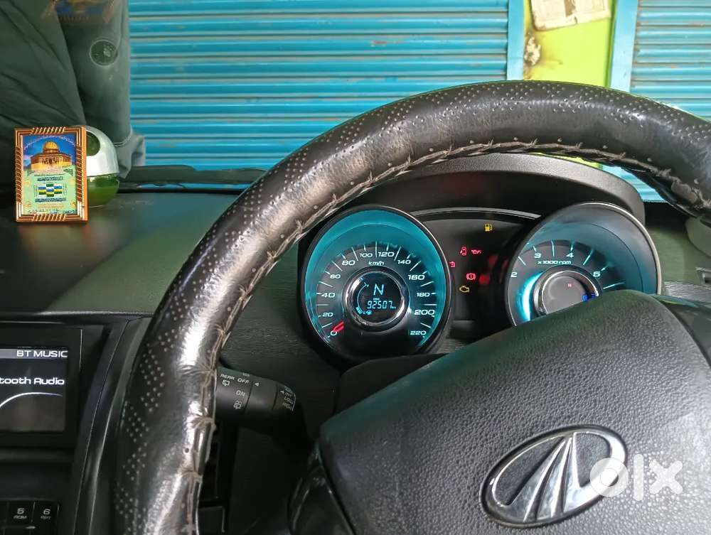 Mahindra Xuv500 2019 Diesel 90000 Km Driven