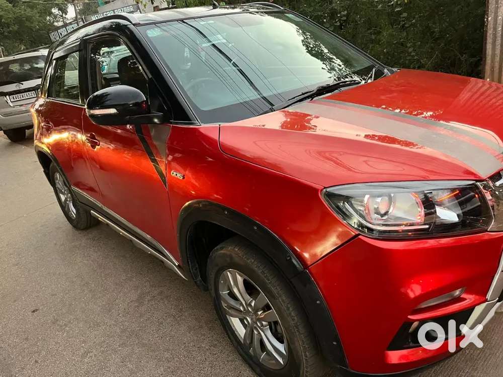 Brezza Zdi+dual Tone, Single Own, Well Maintained