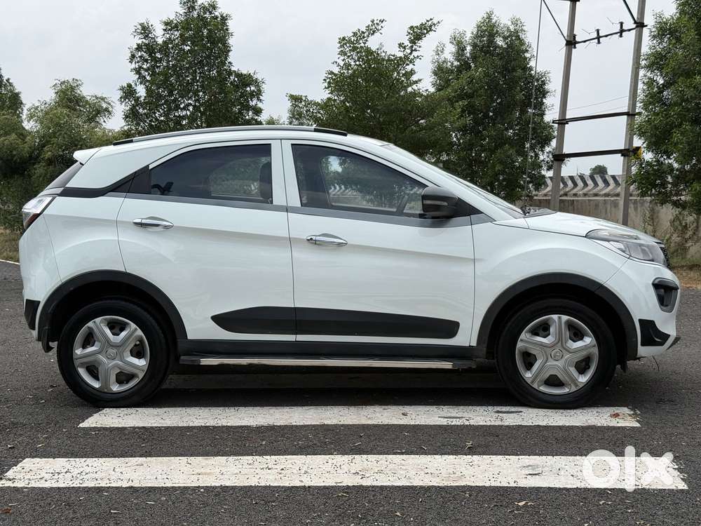 Tata Nexon 1.5 Revotorq Xm (s), 2019, Diesel