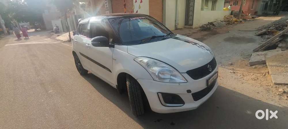 Maruti Suzuki Swift 2012 Diesel 128000 Km Driven New Tyre Good