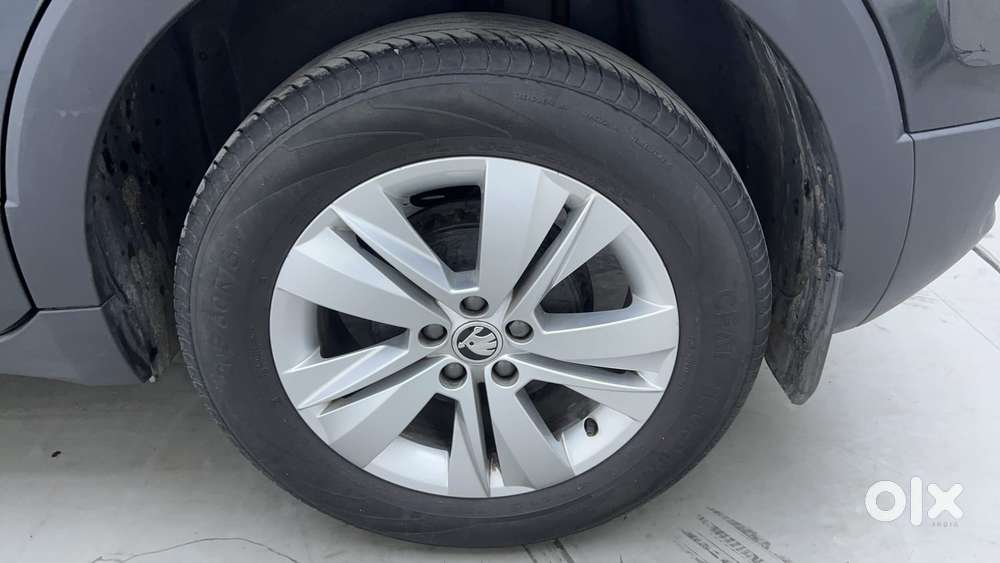 Skoda Kushaq Ambition 1.0l Tsi Mt, 2023, Petrol
