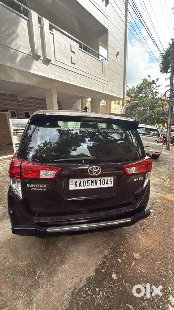 Toyota Innova Crysta 2017