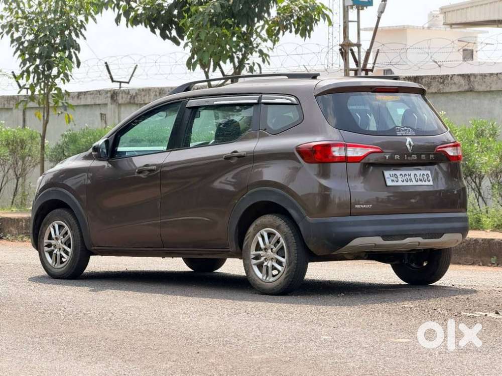 Renault Triber Rxt, 2022, Petrol