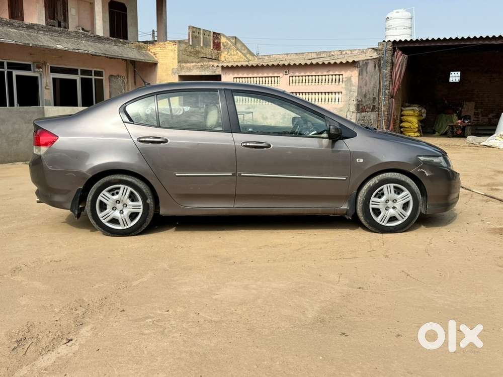 Honda City Petrol 2011