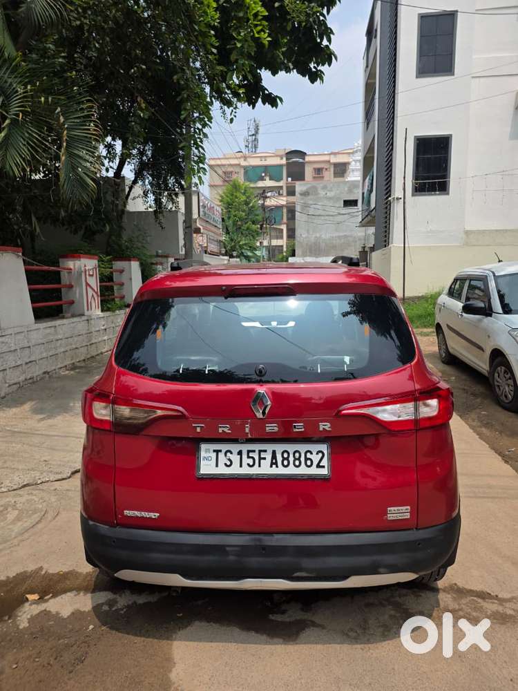 Renault Triber Rxz, 2020, Petrol