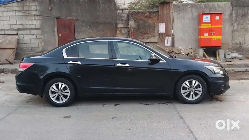 Honda Accord 2012 Cng & Hybrids 82000 Km Drive