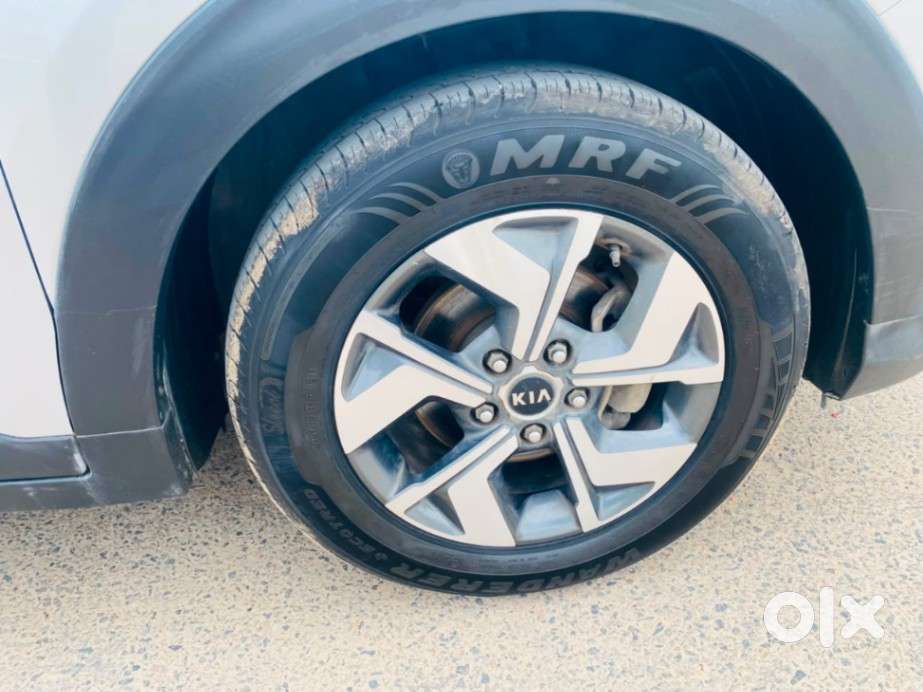 Kia Carens 1.5 Prestige 7 Str, 2022, Petrol