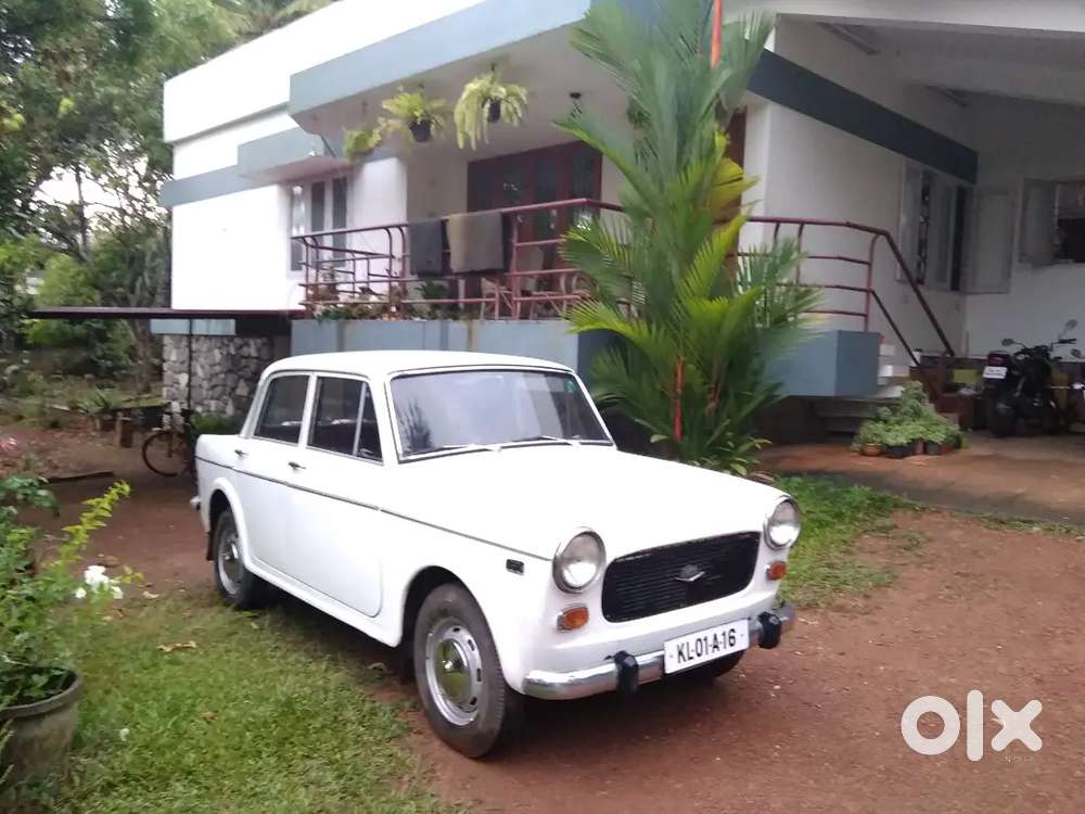 Premier Padmini 1982