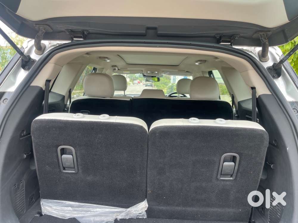 Closer To Brand New Mahindra Xuv 700 Automatic Car Available For Sale