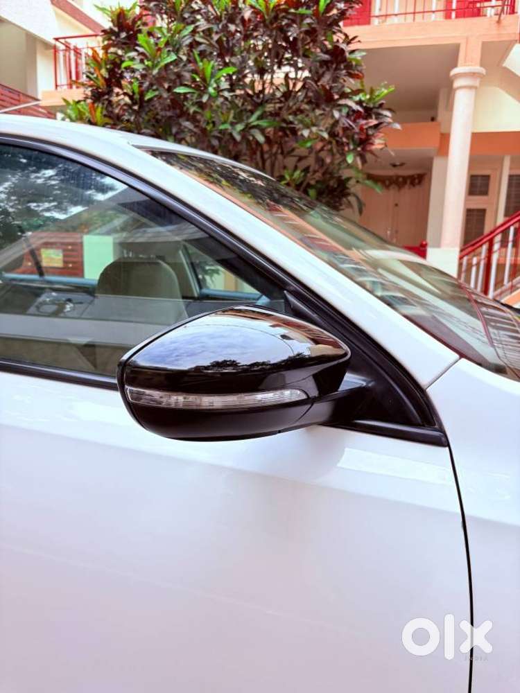 Volkswagen Jetta 2.0l Tdi Highline, 2011