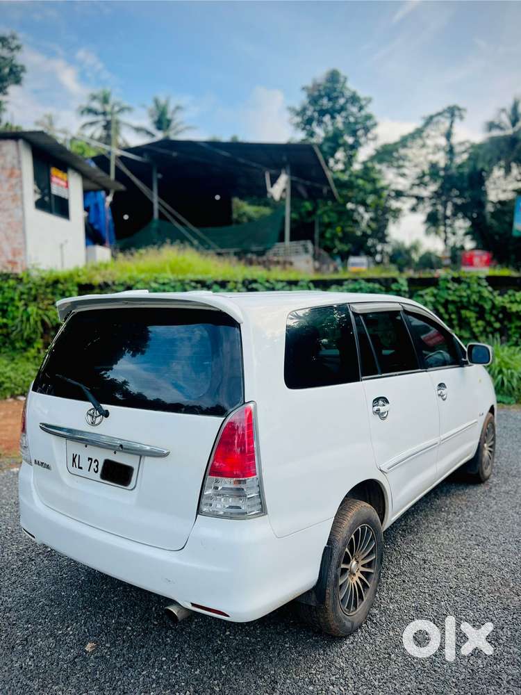Toyota Innova [2004-2011] 2.5 Gx Diesel 7 Str, 2007, Diesel