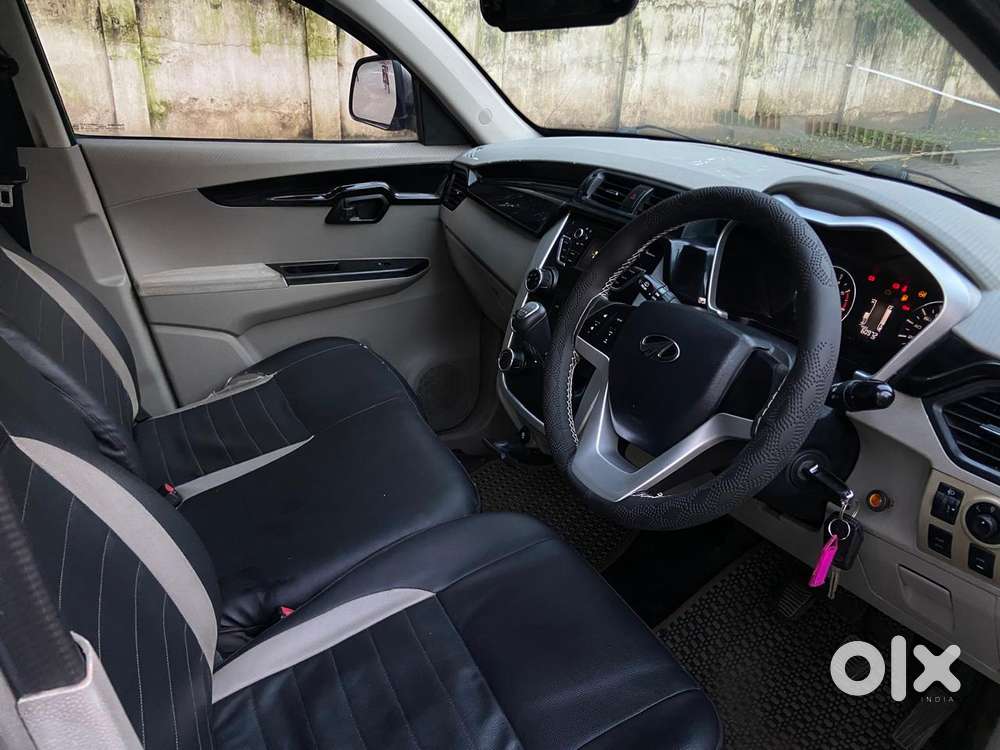 Mahindra Kuv 100 Mfalcon D75 K8 Dual Tone, 2016, Petrol