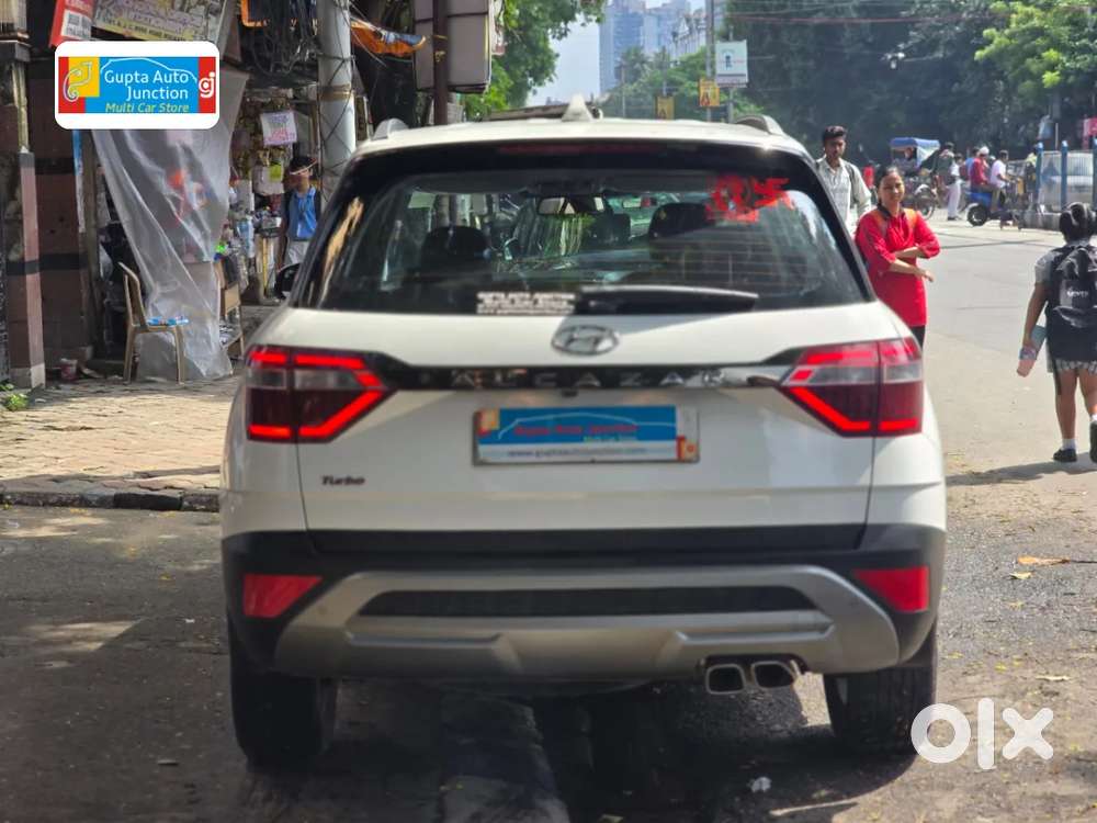 Hyundai Alcazar, 2023, Petrol