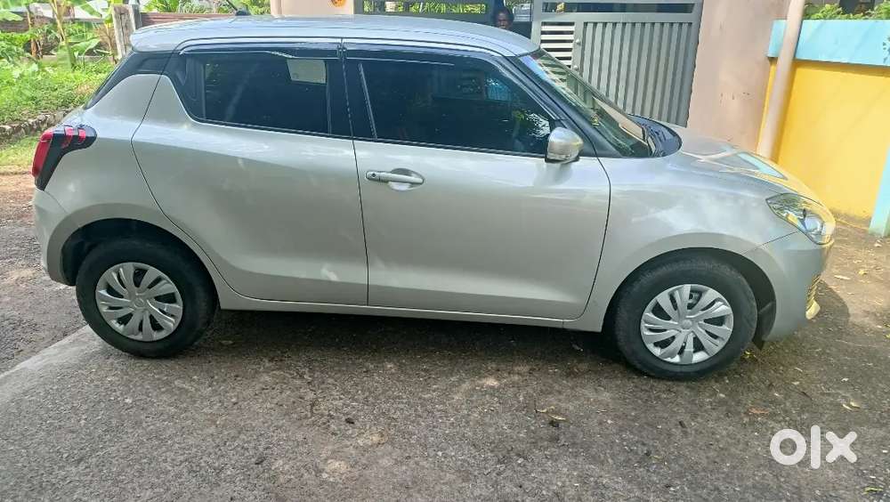 Maruti Swift 1.2 Vxi 2024