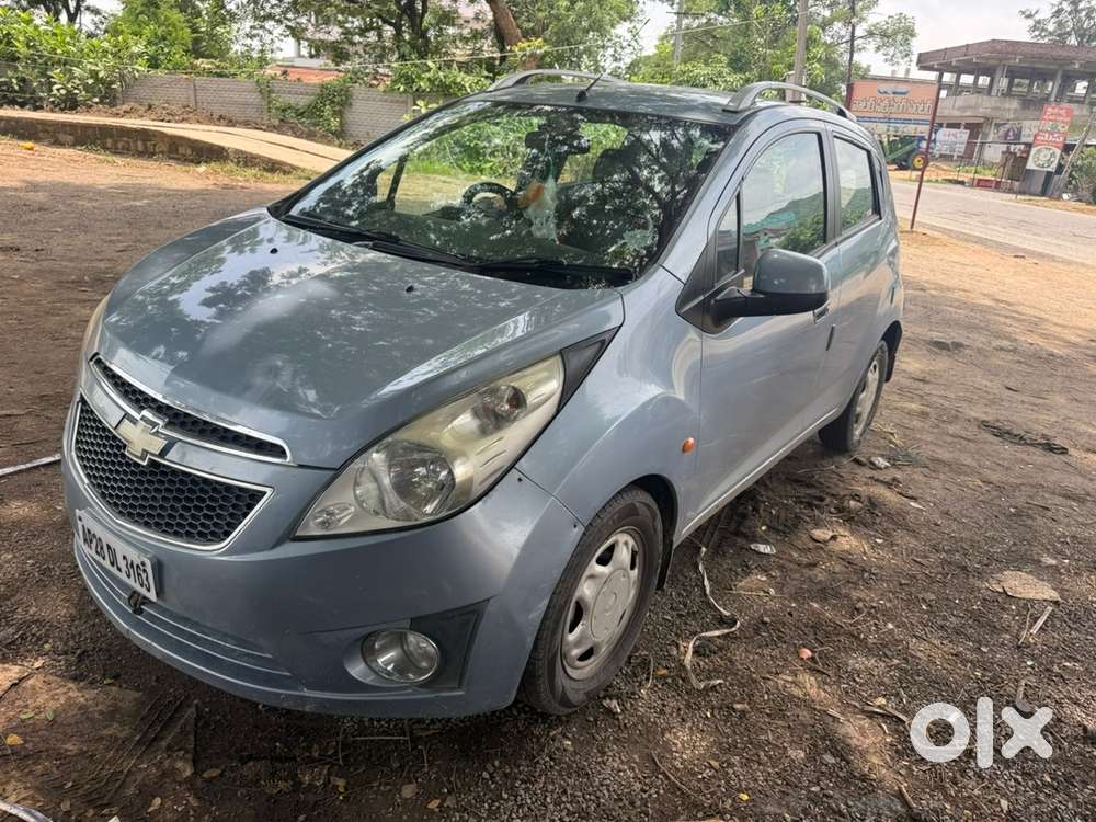 Chevrolet Beat Petrol 2011
