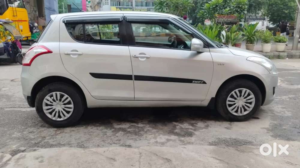 Maruti Suzuki Swift Vxi, 2014, Petrol