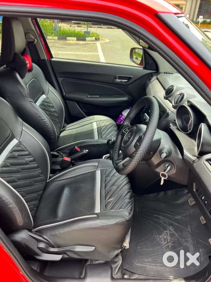 Maruti Suzuki Swift Vxi, 2022, Petrol