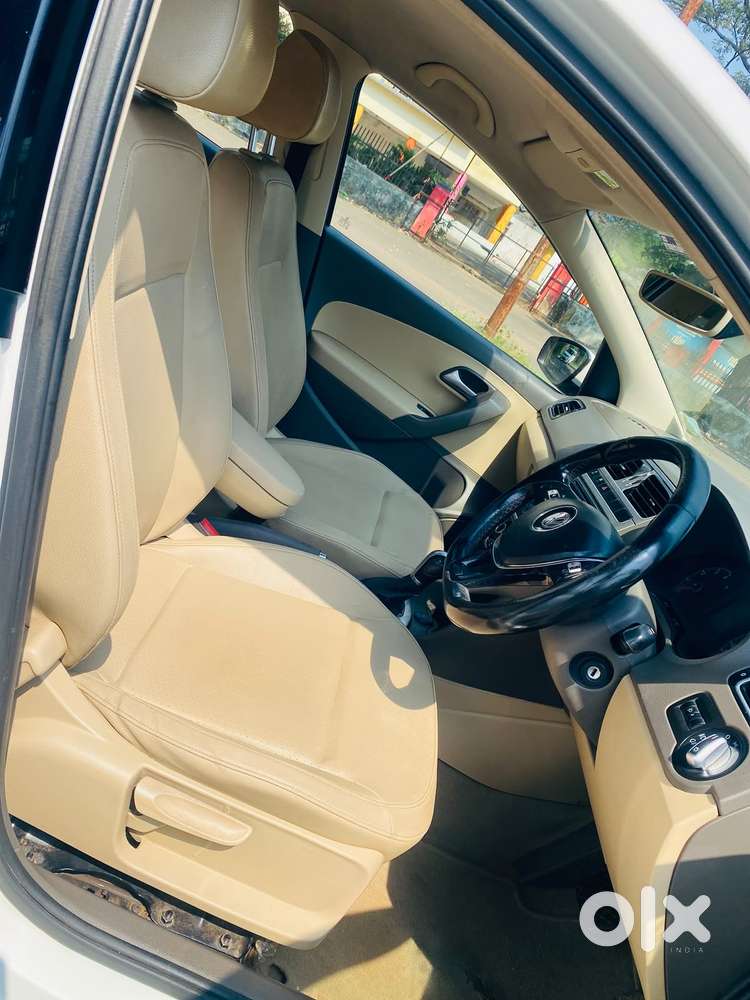 Volkswagen Vento 1.2 Tsi Highline At, 2016, Petrol