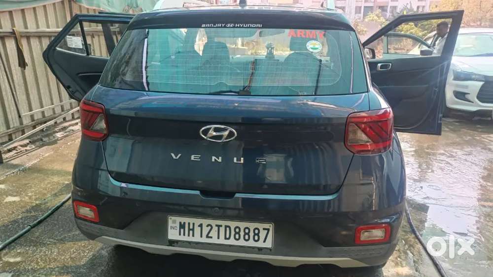 Hyundai Venue Petrol 2021( Army Person)full Insurance