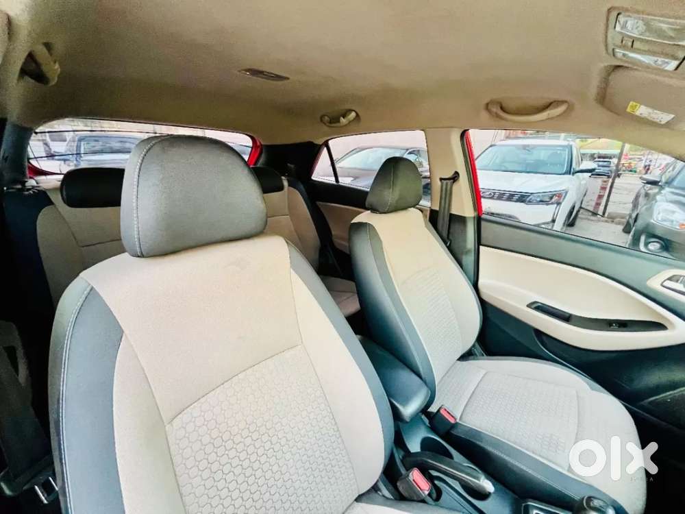 Hyundai Elite I20 Sportz Plus, 2020, Petrol