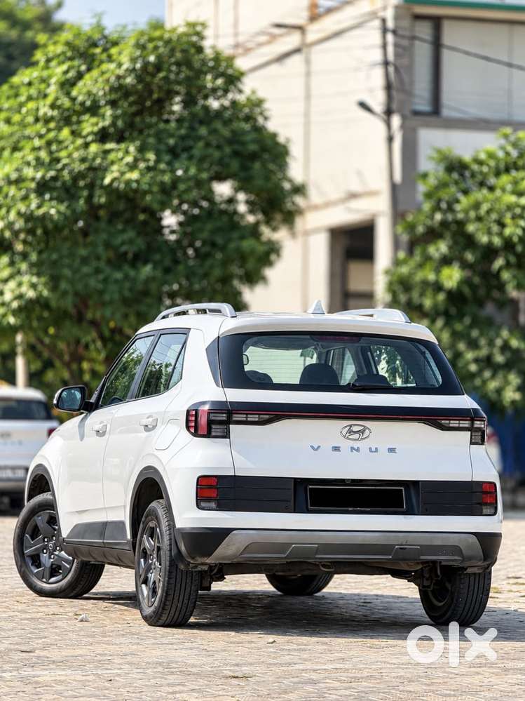 Hyundai Venue Sx, 2023, Petrol