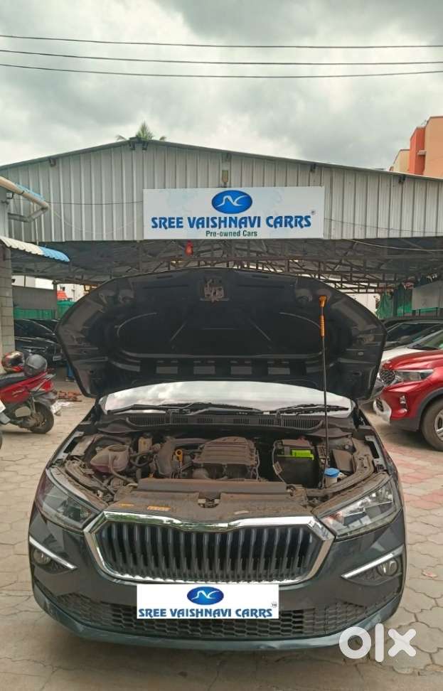 Skoda Slavia Ambition 1.0l Tsi Mt, 2022, Petrol
