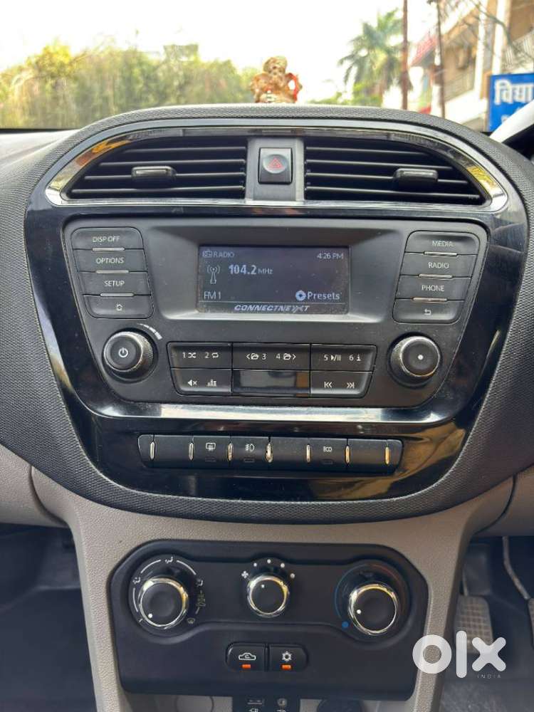 Tata Tiago Xz, 2018, Petrol
