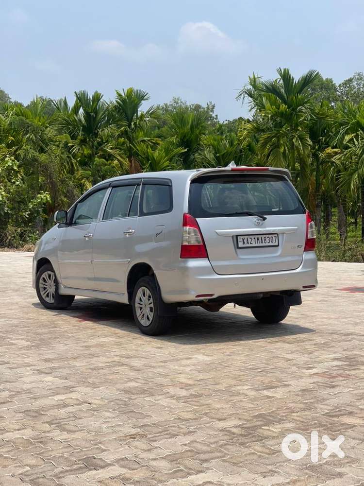 Toyota Innova 2013 Diesel Well Maintained