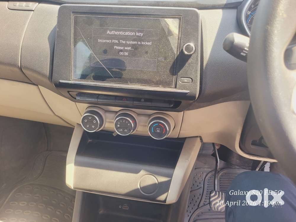 Renault Triber Rxt, 2021, Petrol