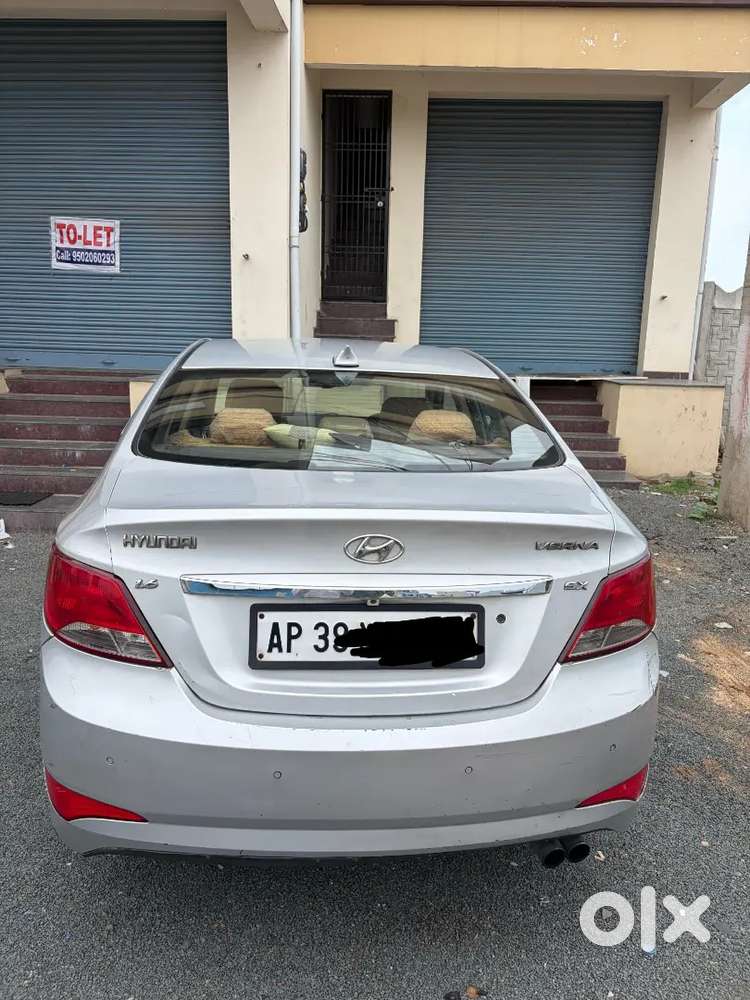 Hyundai Verna Fluidic Sx 1.6 Crdi Diesel (2013) – ₹2.80 Lakhs