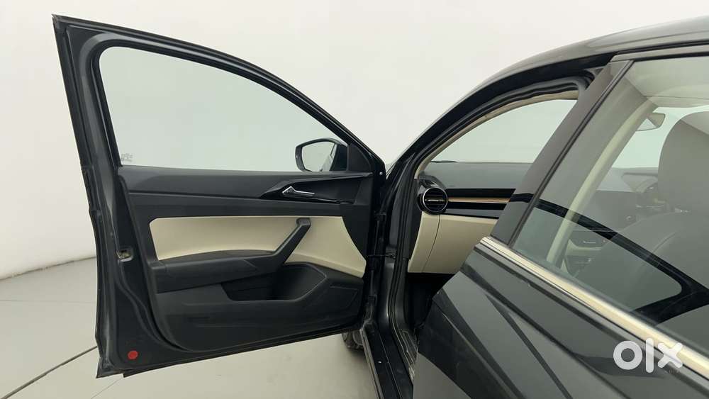 Skoda Slavia Style 1.5l Tsi Dsg, 2022, Petrol