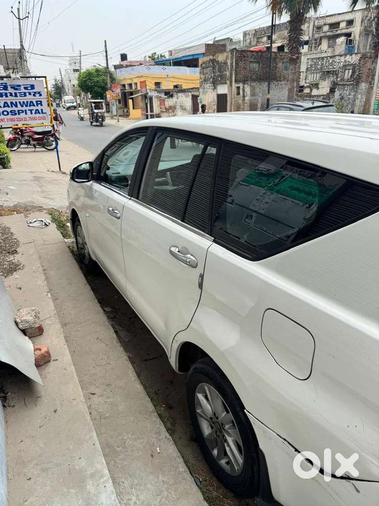 Toyota Innova Crysta 2018