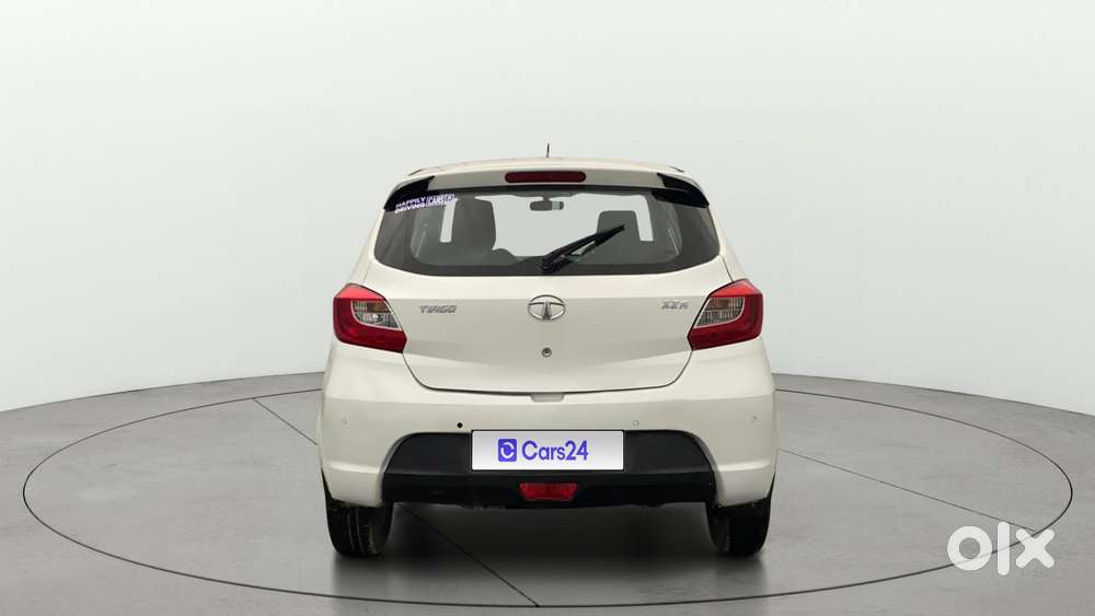 Tata Tiago 1.2 Revotron Xza, 2017, Petrol