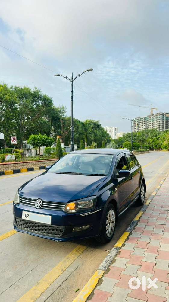 Volkswagen Polo Petrol Manual 2014